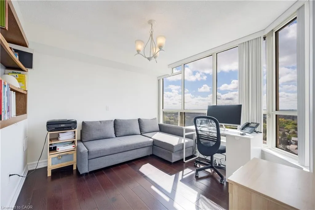 55 Elm Drive W, #2204