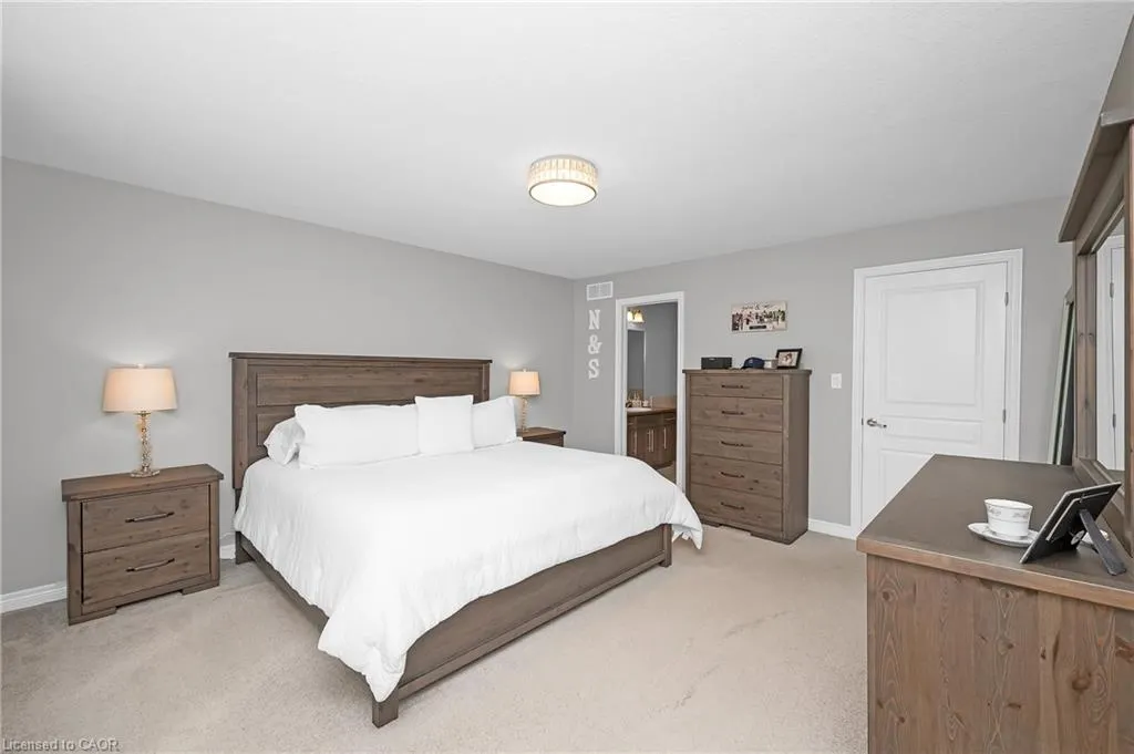 69 Escarpment Drive
