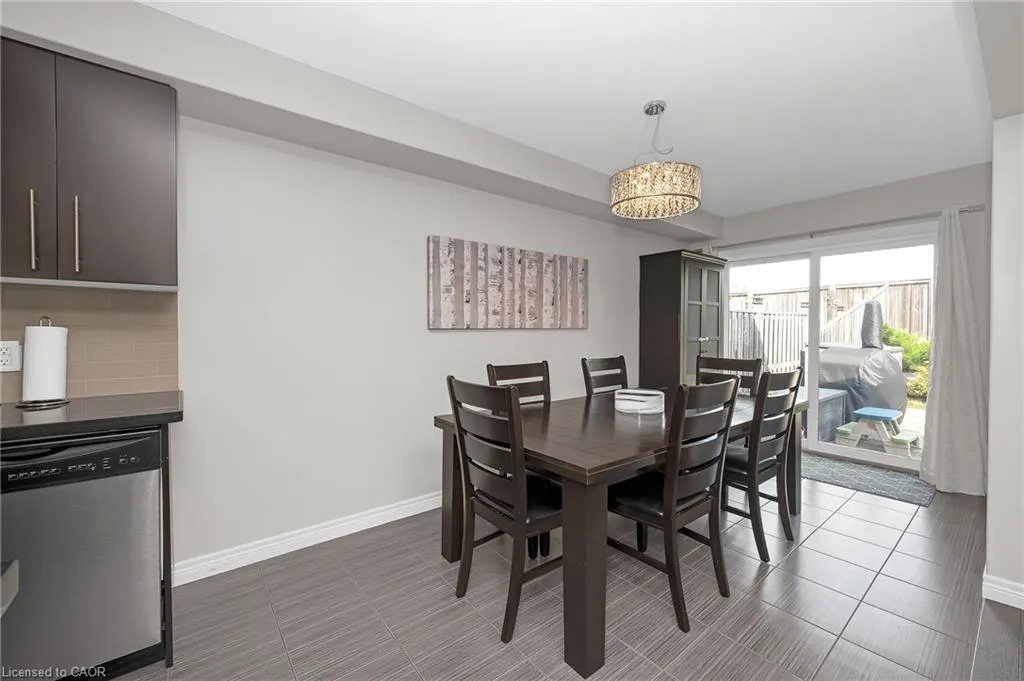 69 Escarpment Drive