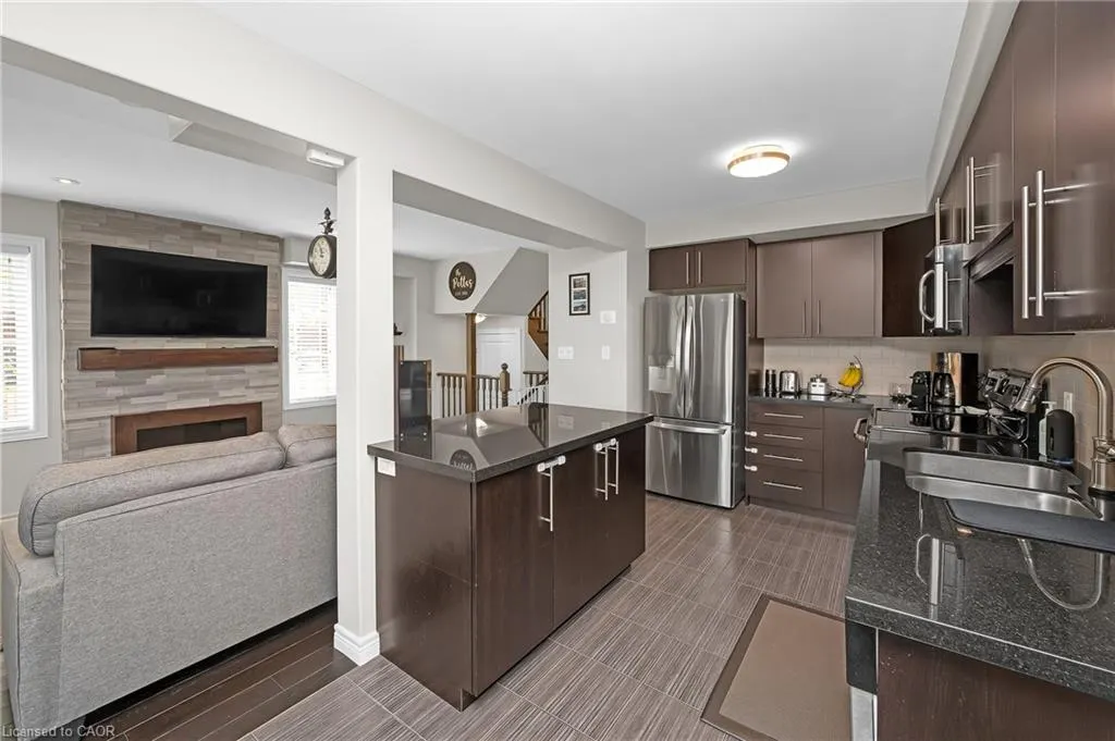 69 Escarpment Drive