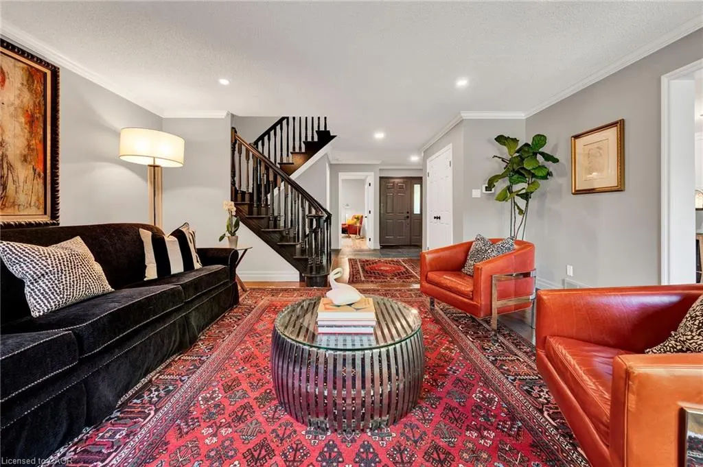 405 Glasgow Street, #3
