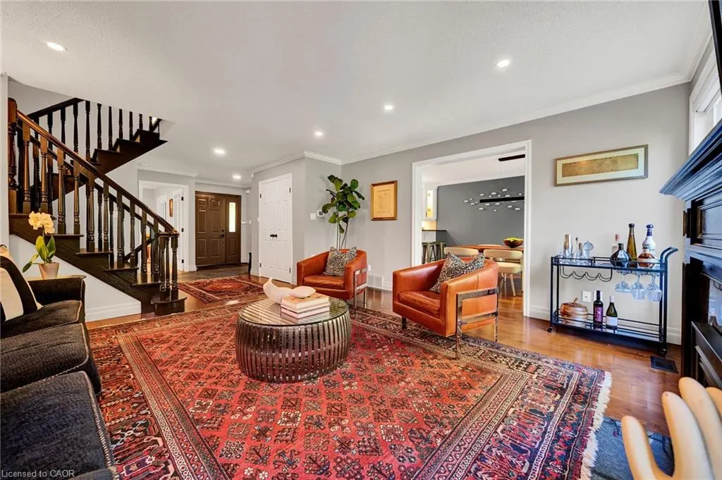 405 Glasgow Street, #3