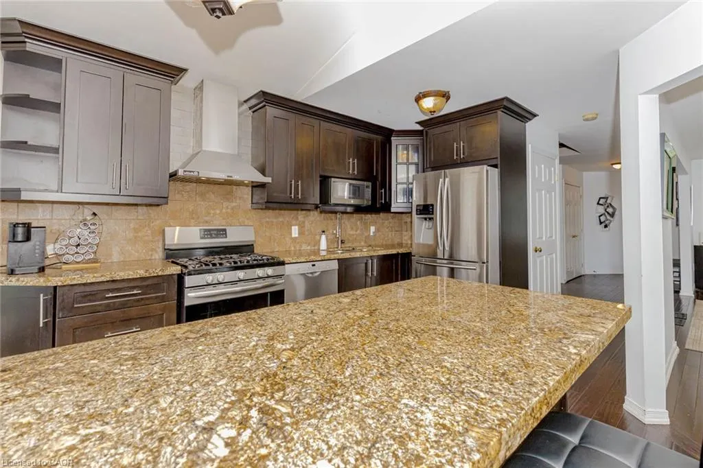 32 Vineberg Drive