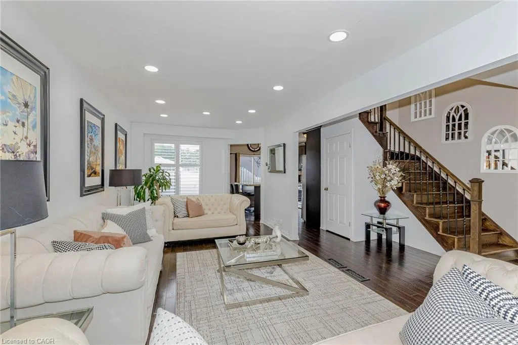 32 Vineberg Drive