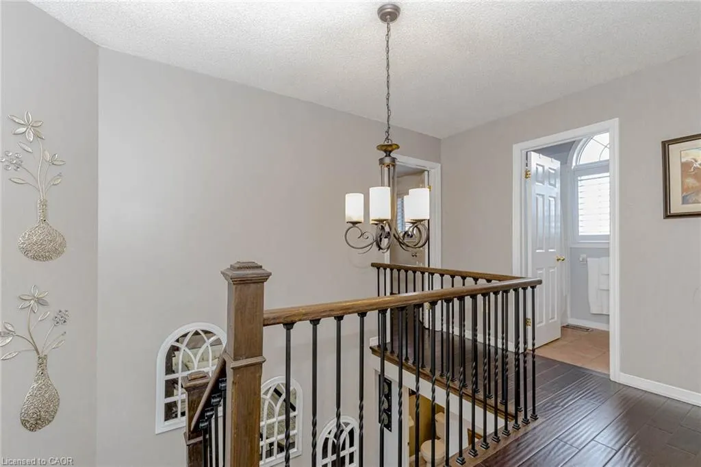 32 Vineberg Drive