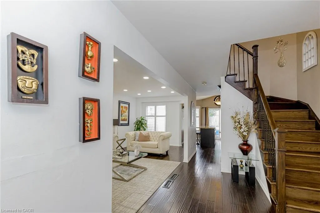 32 Vineberg Drive