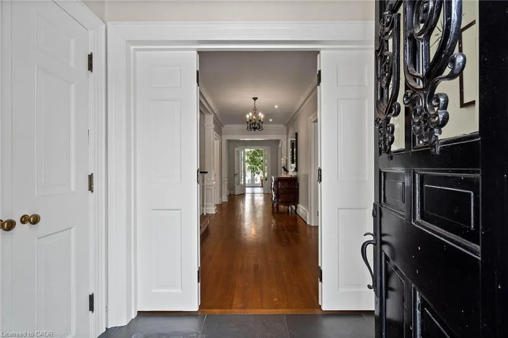 5 Mayfair Place