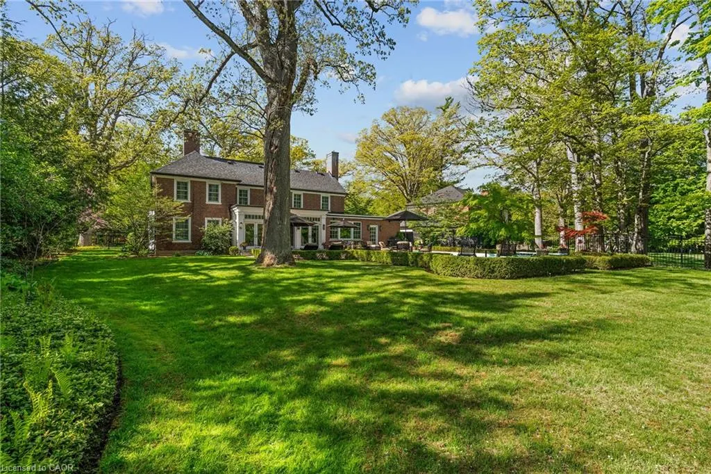 5 Mayfair Place