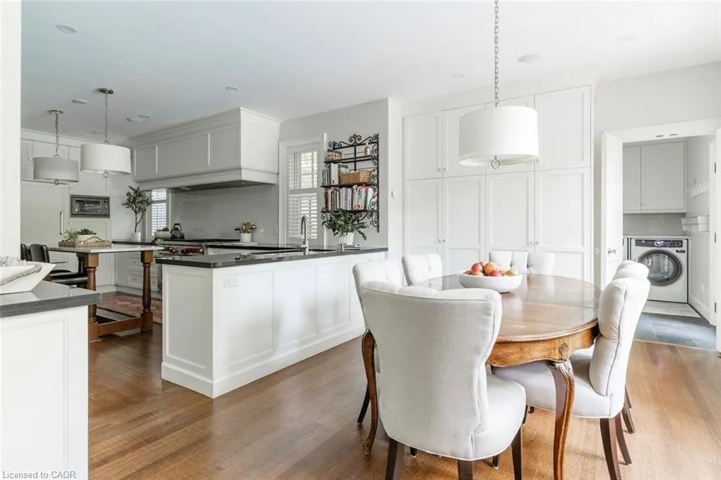 5 Mayfair Place