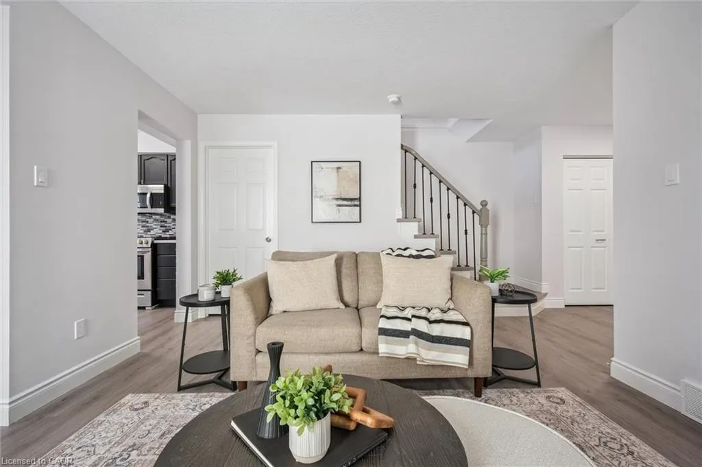 130 Silurian Drive