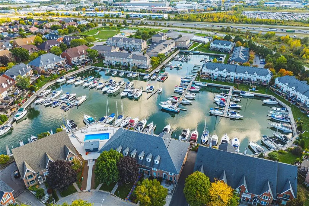 85 Edgewater Drive, #6
