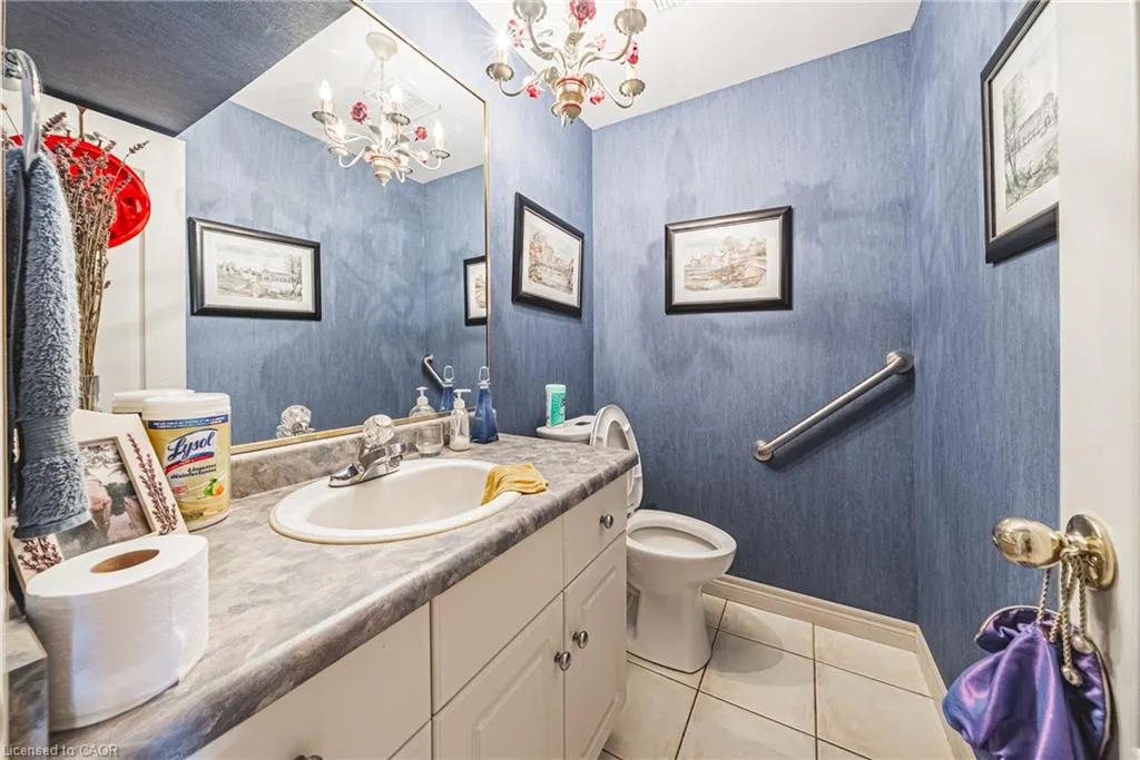 85 Edgewater Drive, #6