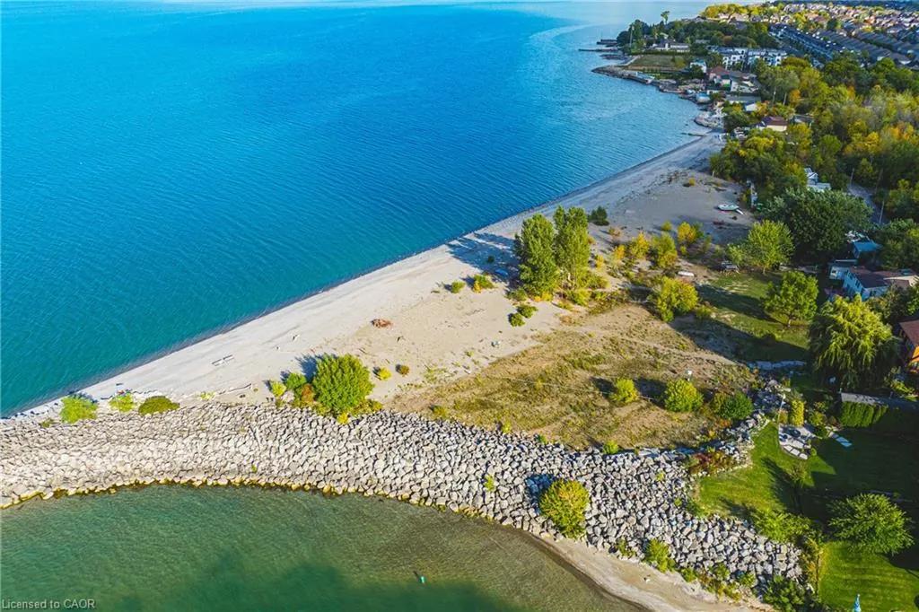85 Edgewater Drive, #6