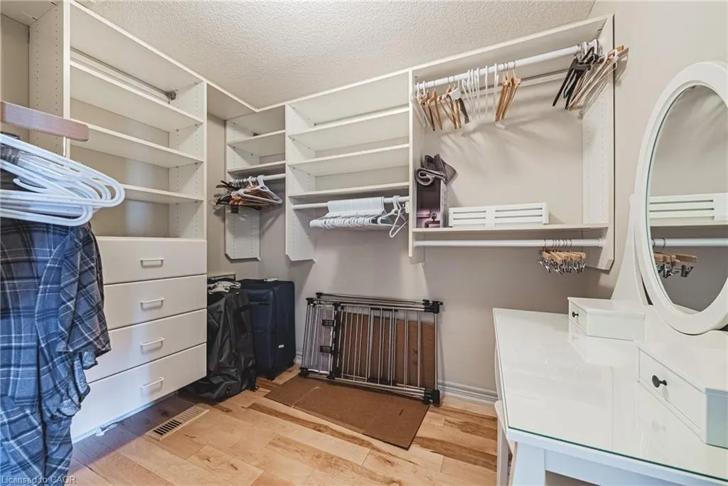 85 Edgewater Drive, #6