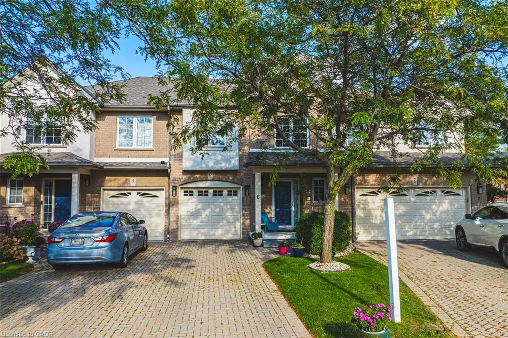 85 Edgewater Drive, #6