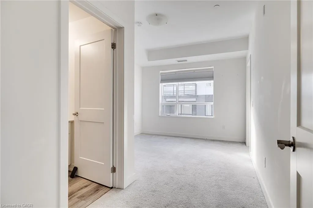 255 Northfield Drive E, #501
