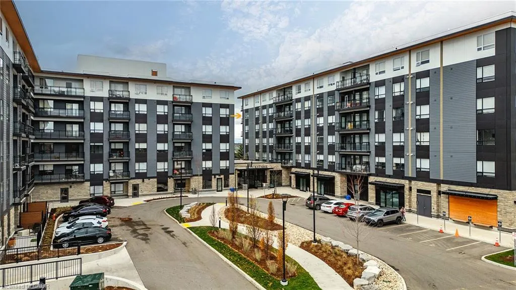 255 Northfield Drive E, #501