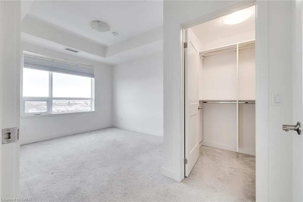 255 Northfield Drive E, #501