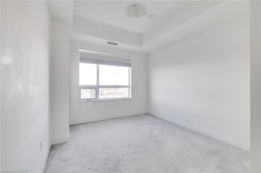 255 Northfield Drive E, #501