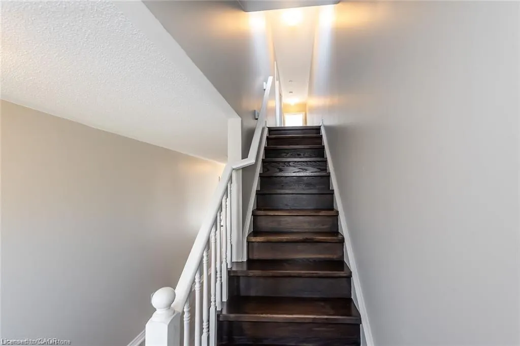 626 Taylor Crescent