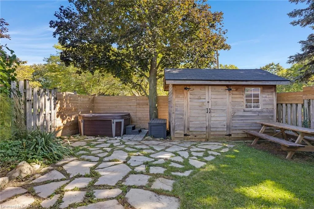 276 Camille Crescent