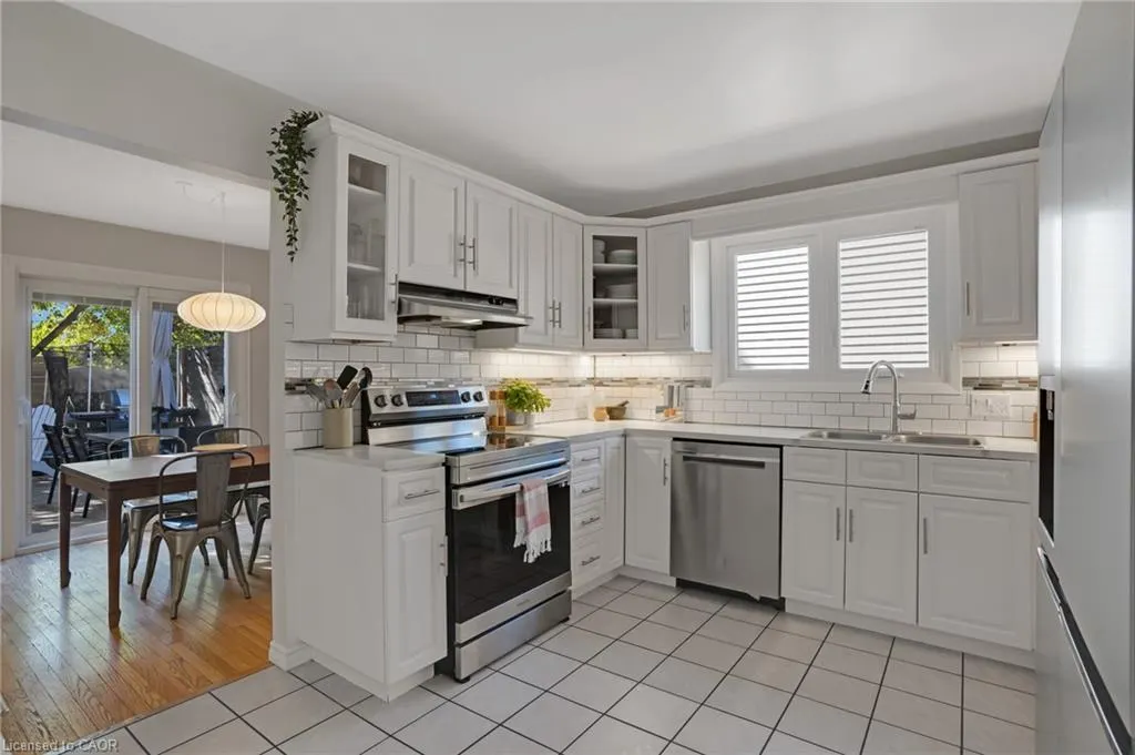 276 Camille Crescent