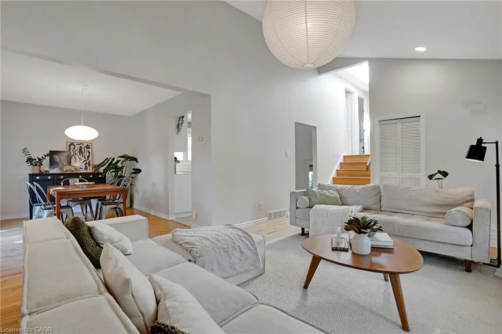 276 Camille Crescent