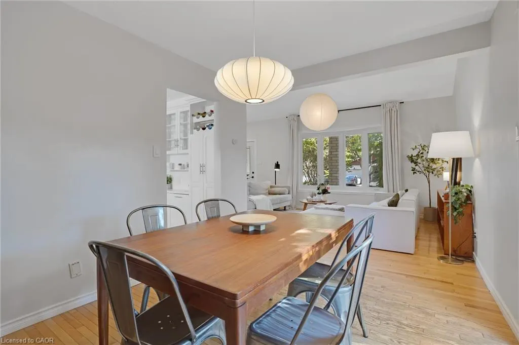 276 Camille Crescent