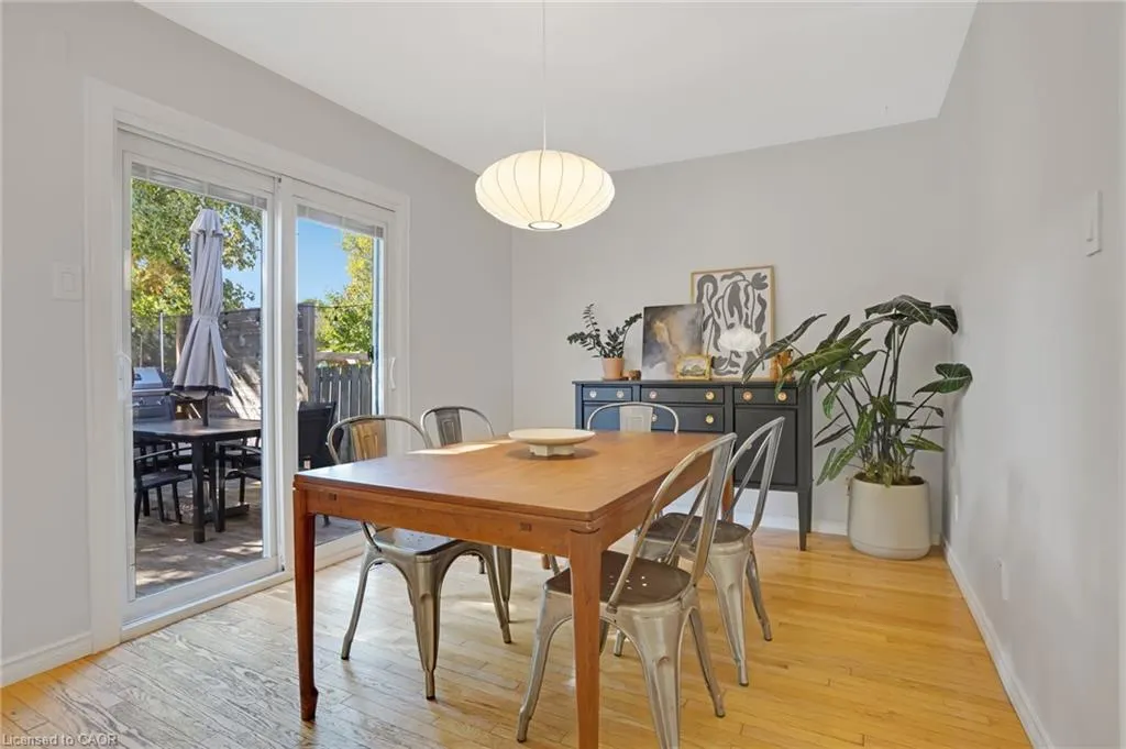 276 Camille Crescent