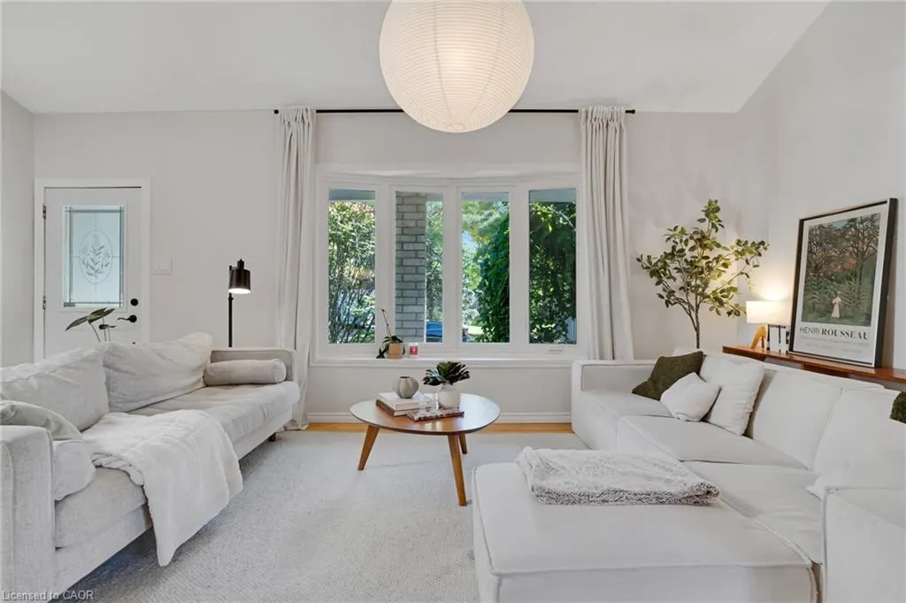 276 Camille Crescent