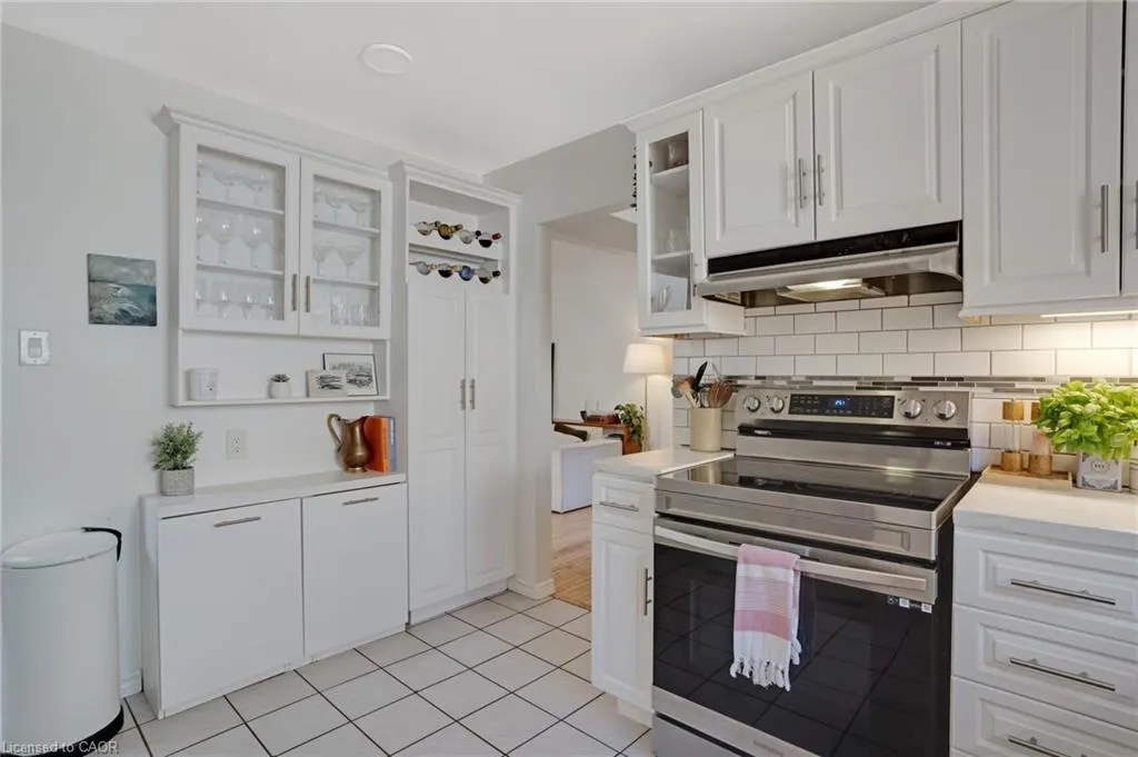 276 Camille Crescent