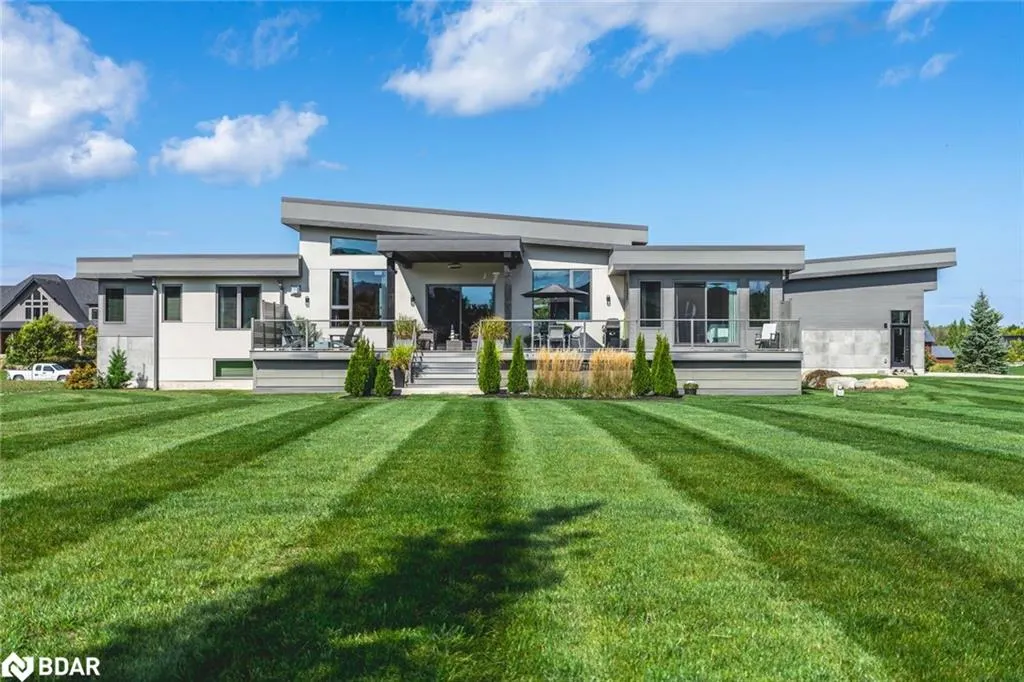 7 Meadowlark Way