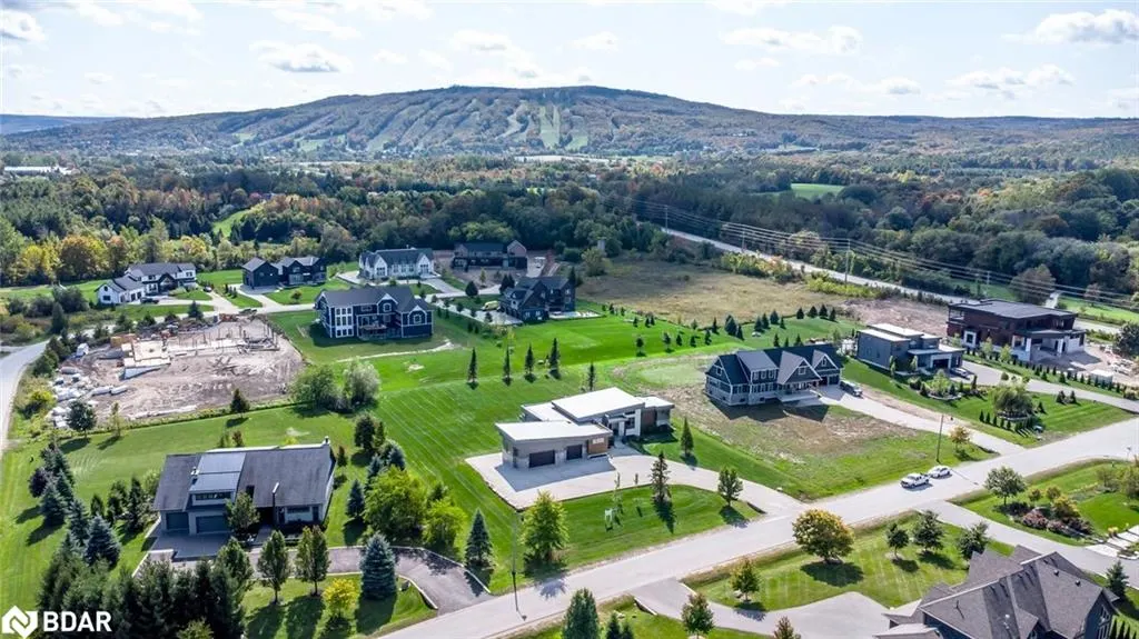 7 Meadowlark Way