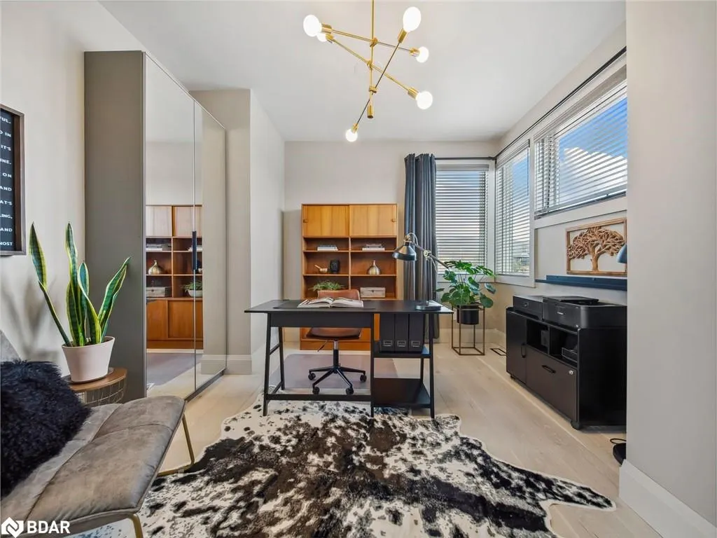 7 Meadowlark Way