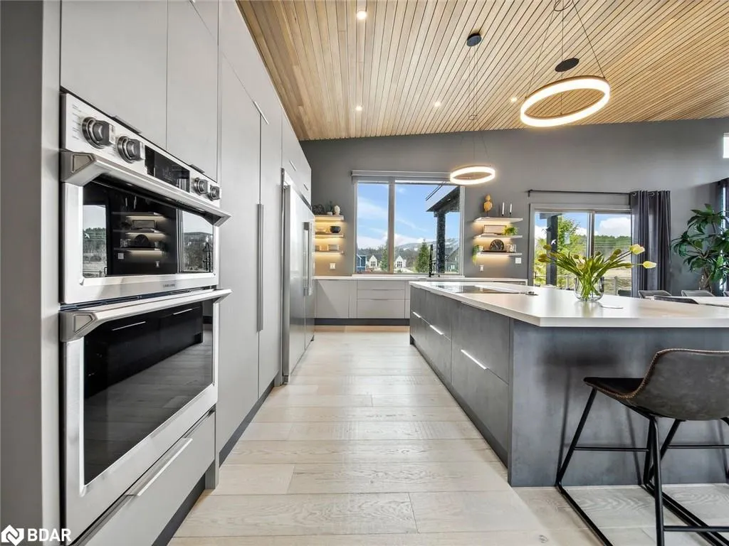 7 Meadowlark Way