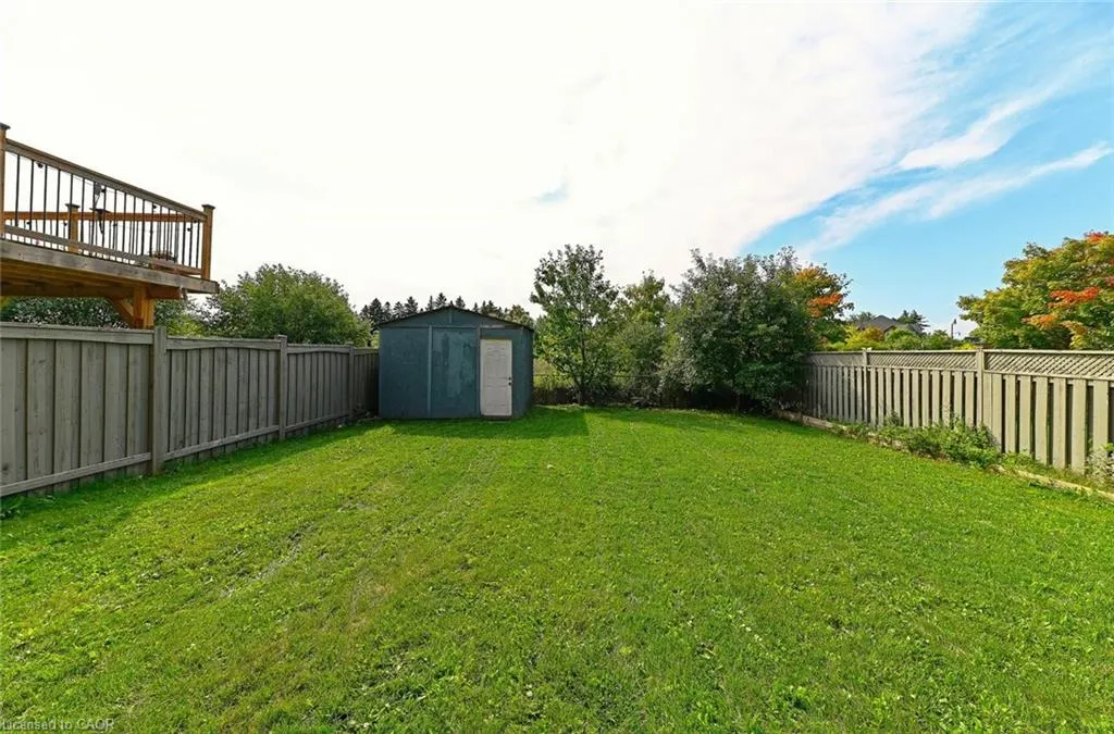 28 Abbotsbury Drive