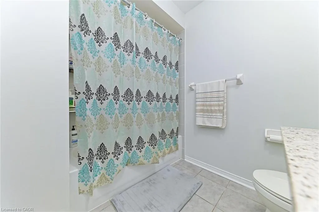 28 Abbotsbury Drive