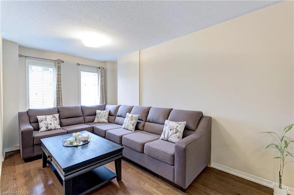 13 Coolwater Drive
