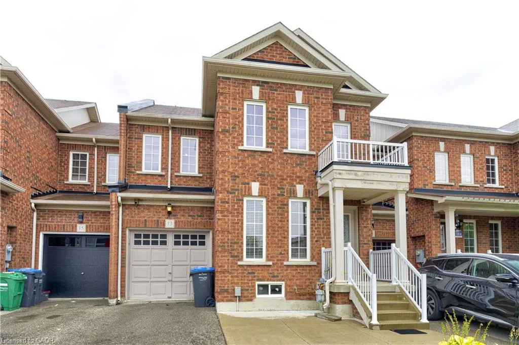 13 Coolwater Drive