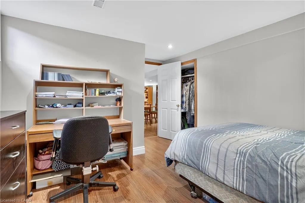 14 Carnaby Crescent