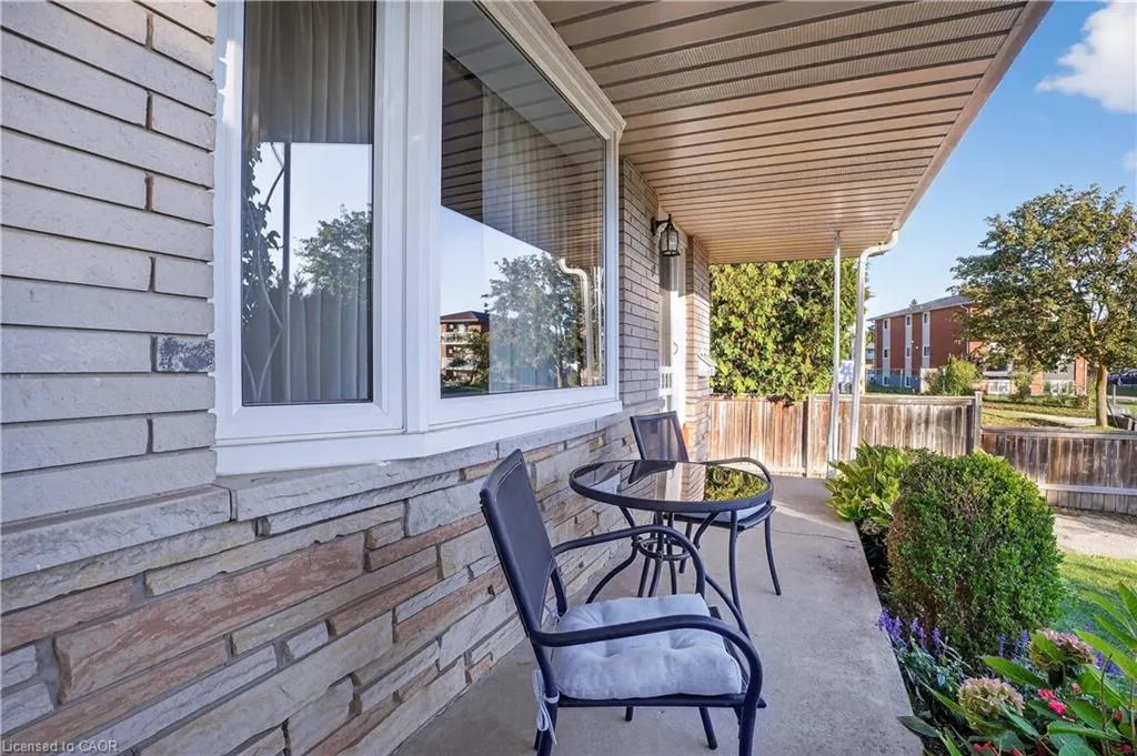 14 Carnaby Crescent