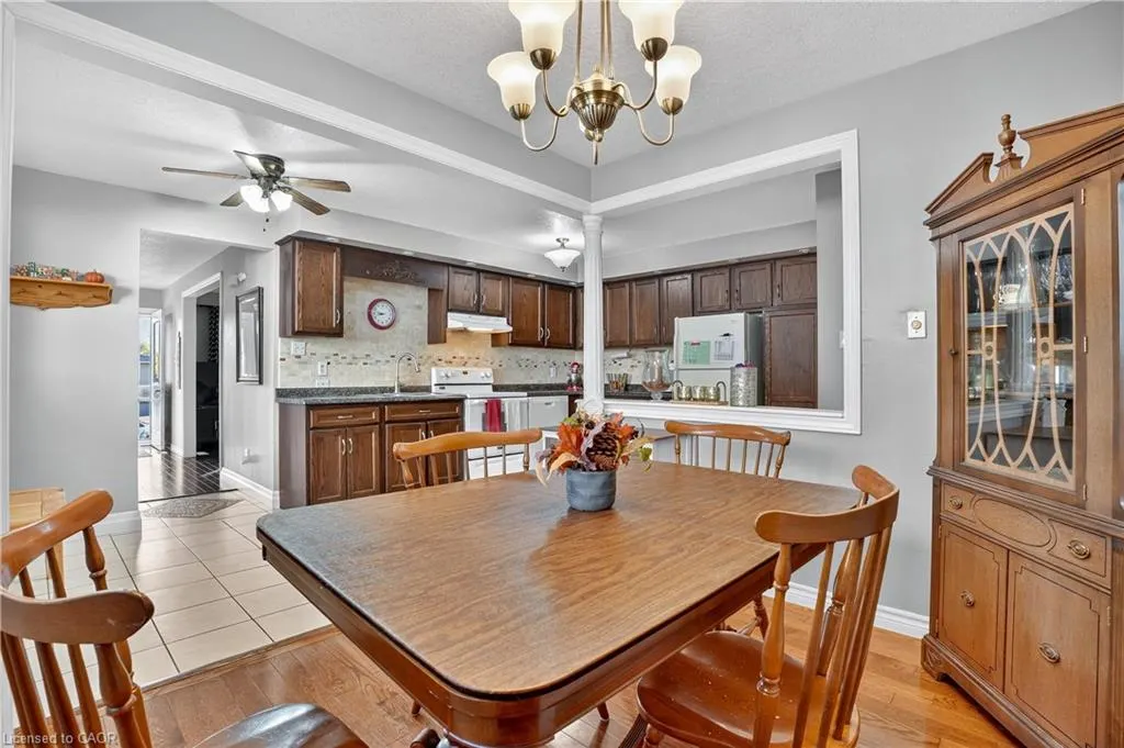 14 Carnaby Crescent
