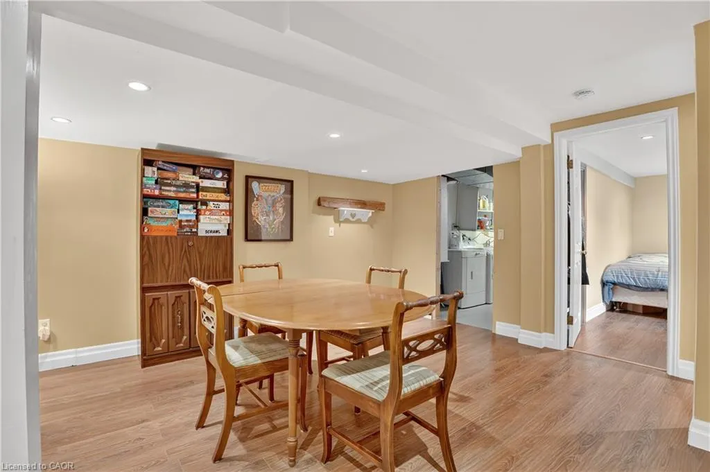 14 Carnaby Crescent