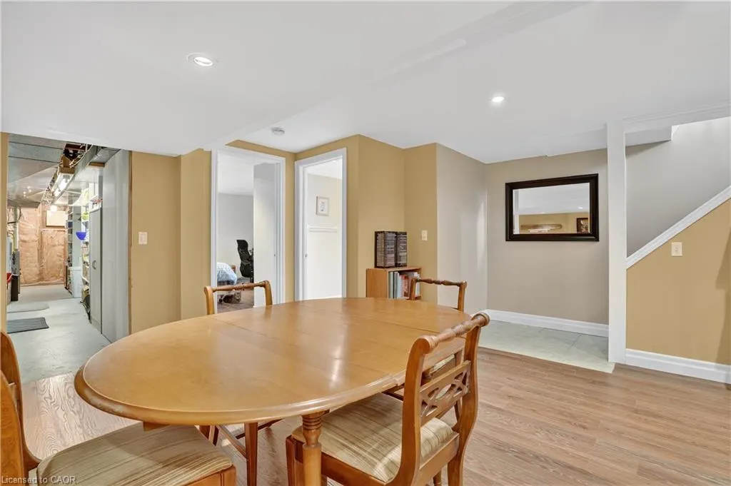 14 Carnaby Crescent