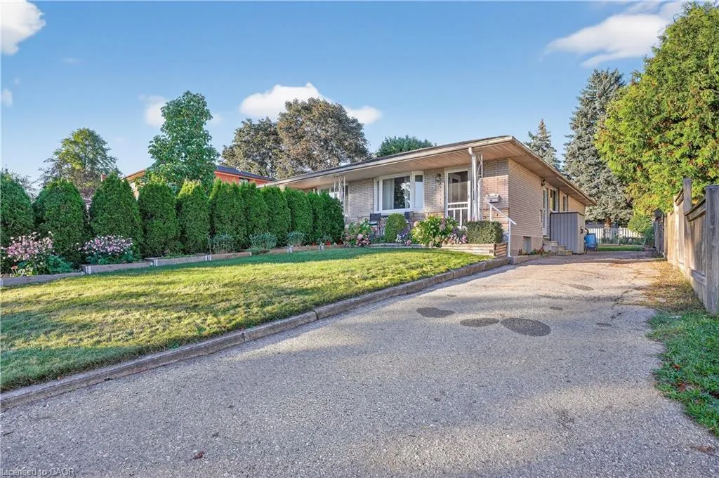 14 Carnaby Crescent