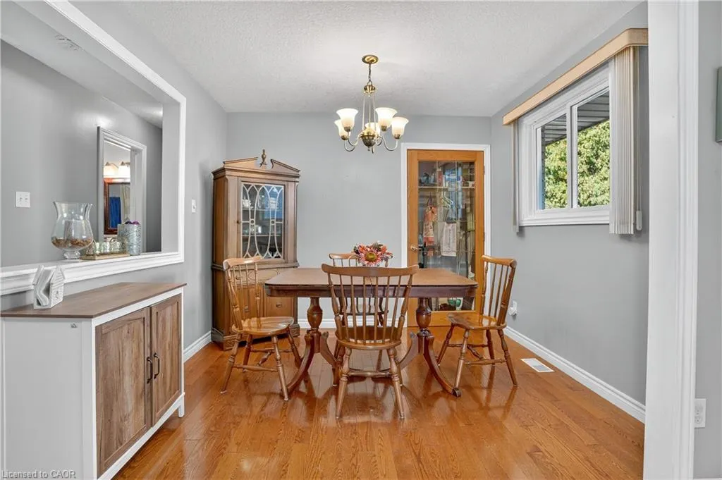 14 Carnaby Crescent