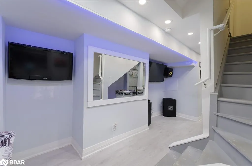 21 Labrish Road