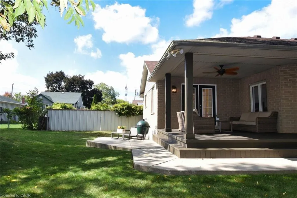 206 Dumbarton Avenue