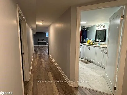 220 Pleasant Boulevard
