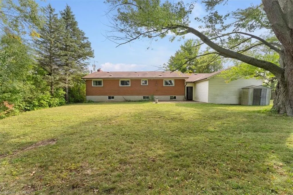 847 Carluke Road W